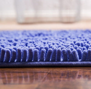 Step Into Luxury & Safety with Our Premium Chenille Bath Mat!