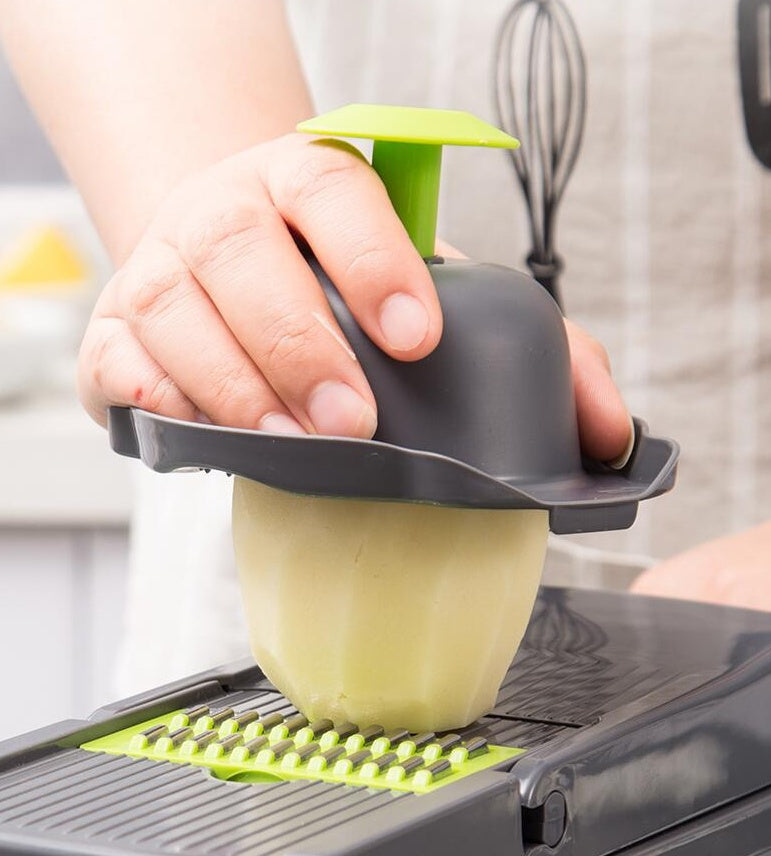 Transform Your Meal Prep with the 7-in-1 Multifunctional Vegetable Cutter