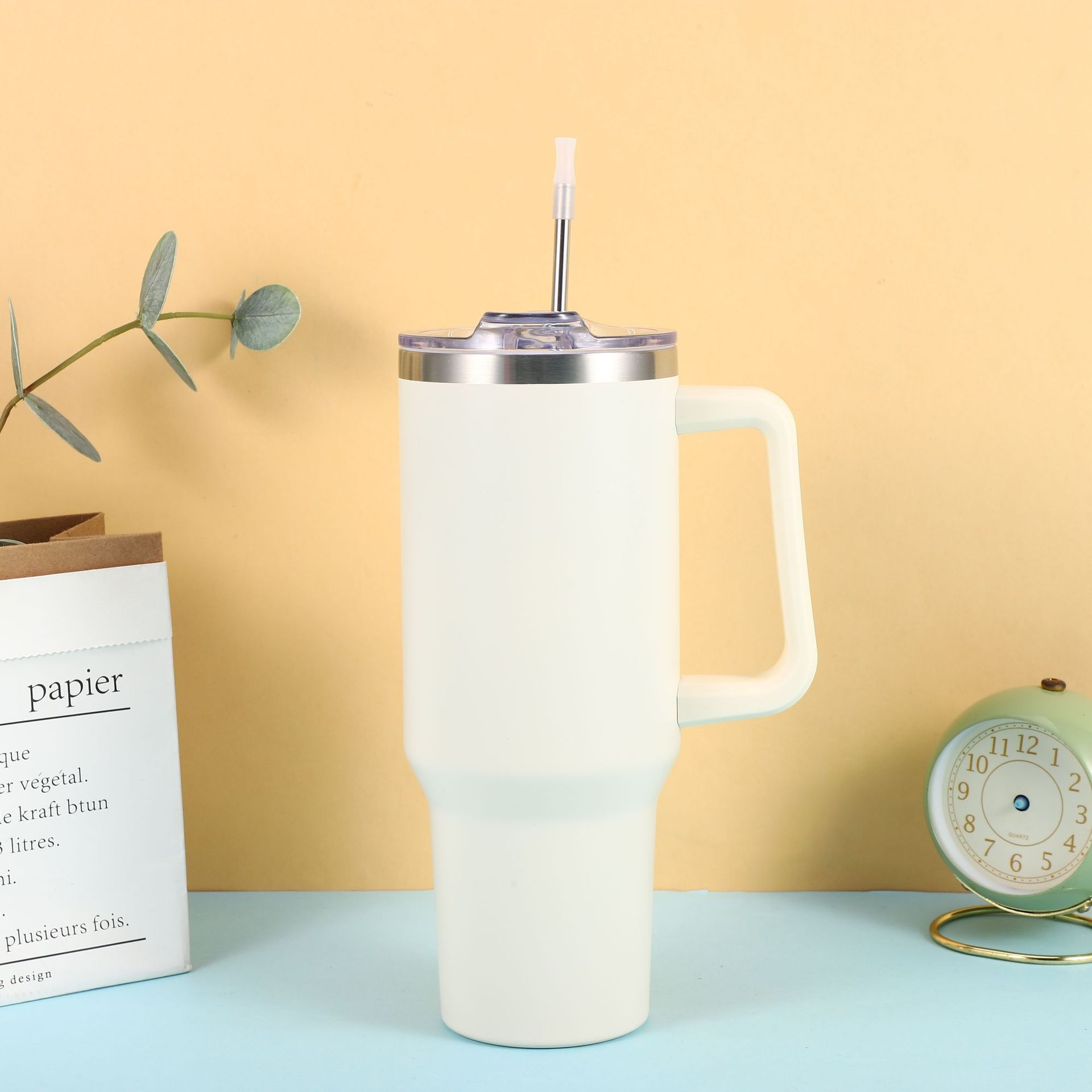 The Ultimate Big-Sip Companion for Active Lifestyles – 40oz Stainless Steel Cup