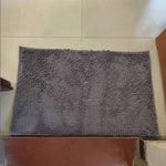 Step Into Luxury & Safety with Our Premium Chenille Bath Mat!